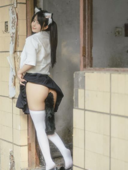www.操.com-预告琪琪电影网
