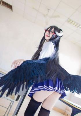 少妇张开腿自慰流出白浆-最近国语日韩免费观看